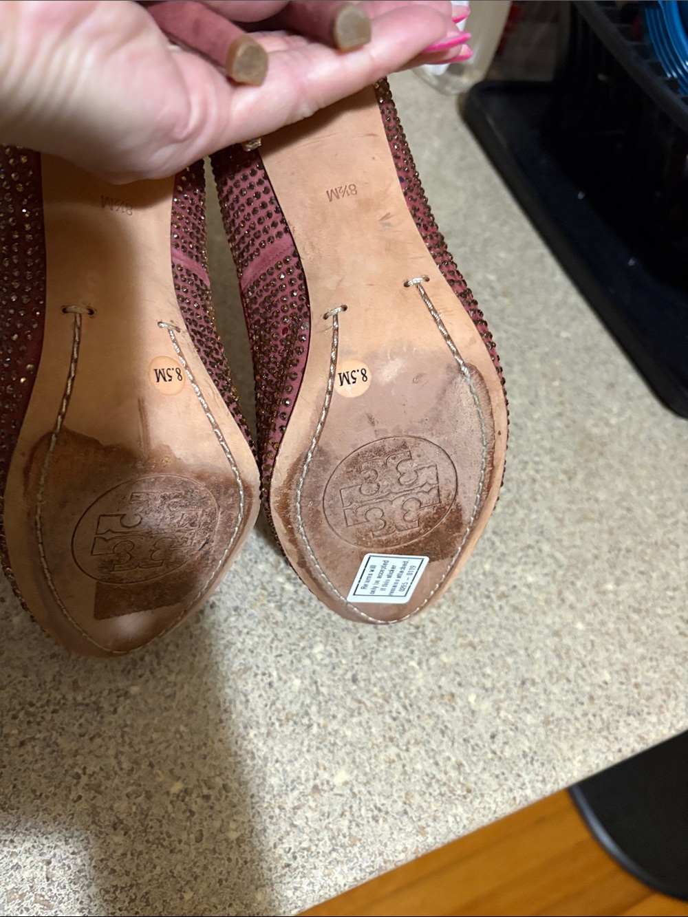 Tory Burch Burgundy Round Toe Crystal & Bow Four Inch High Heel Pumps - Size 8.5 - Picture 10 of 11